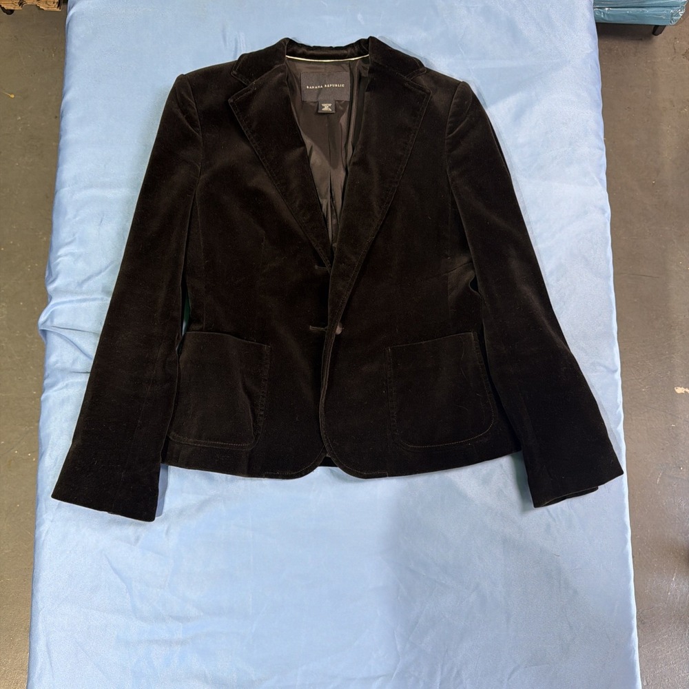 Banana Republic Womens Blazer Jacket Size 2P Black Velvet One Button Pockets